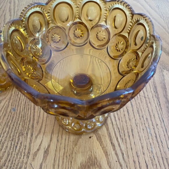 Vintage L.E. Smith Moon & Star Amber Covered Comport - 10” Tall, 1970s - Picture 4 of 10